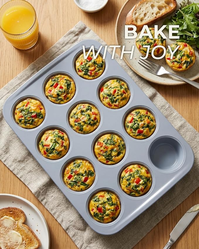 CARTMAN Ceramic Muffin Pan 12 Cup with 200 Cupcake Liners, Non-Stick & Non-Toxic Baking Tin for Healthy Muffins and Cupcakes, Perfect for Home Kitchens and Parties