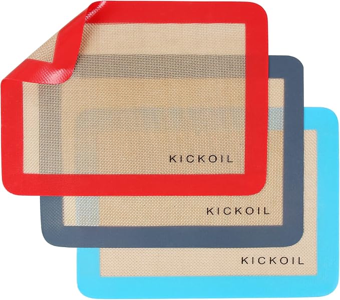 Silicone Baking Mats Set of 3, Non-Stick Reusable BPA-Free Oven Liners,100% Food-Grade Silicone Baking Sheets for Cookies, Macarons, Bread and Pastry,11.6'' x 8.5''(Quarter)