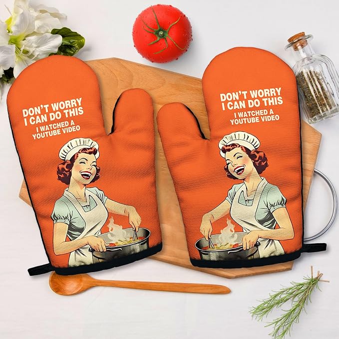 Don't Worry I Can Do This I Watched A YouTube Video, Funny Silicone Non-Slip Oven Mitts Sets of 2, Retro Cooking Baking Mitts, Kitchen Gift for Women, Housewarming Gifts