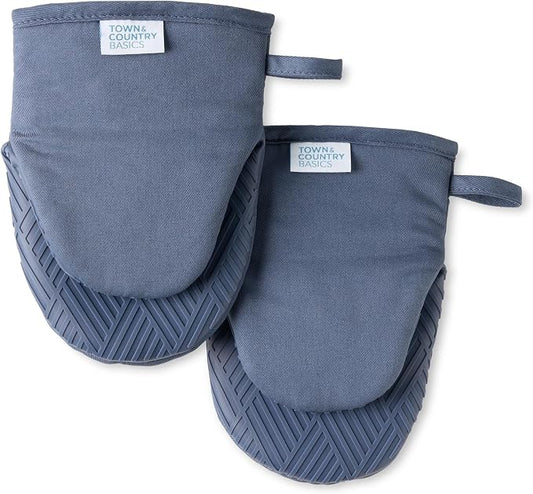Town & Country Basics Basketweave Soft Silicone Mini Oven Mitt 2-Pack Set, Heat Resistant up to 500F, Flexible Silicone, Non-Slip Grip, Blue, 5.5"x8"