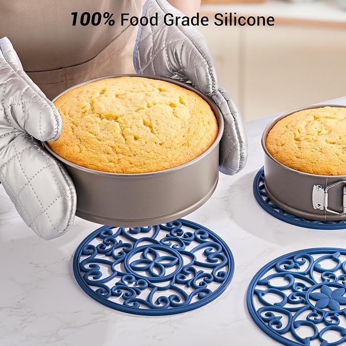 SMARTAKE 3 Set Silicone Trivet Mats for Hot Dishes, Heat Resistant Pots and Pans Holders, Non-Slip Flexible Hot Pads Coasters for Countertops Table, Modern Kitchen Decor Accessories (Navy Blue)