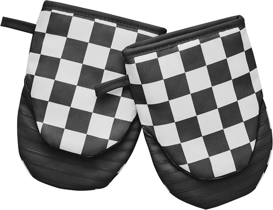 Ohocut Checkered Mini Oven Mitts Heat Resistant, Vintage Retro Black and White Checkerboard Mini Silicone Oven Mitts Cute, Non-Slip Small Short Kitchen Oven Gloves Set of 2
