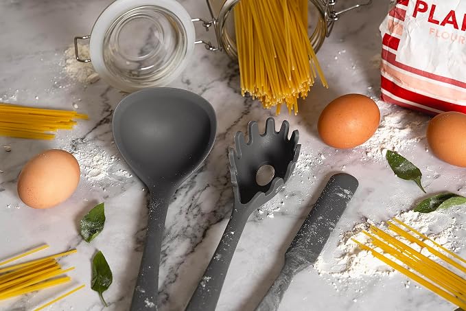 Silicone spatula in Tala Grey, heat resistant up to 240 degrees and ideal for serving all sauce and soup tasks, ideal for use with non-stick cookware