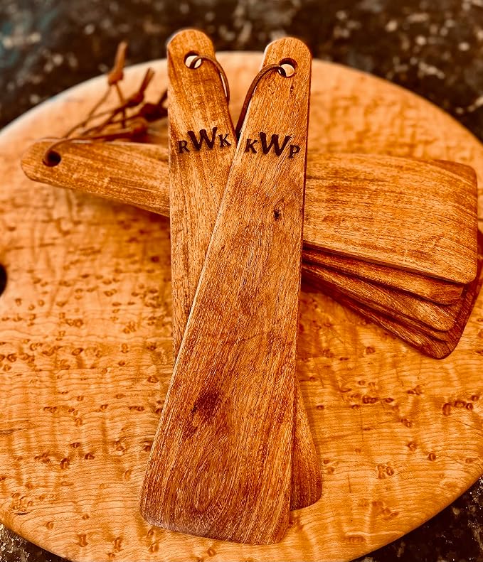 Personalized Wood Engraved Spatula - Customized Mesquite Spatula - Unique Present for Wedding, Anniversary, Housewarming, Birthday, Holiday Gift Idea For Friends, Family, Mom, Dad. Made in USA