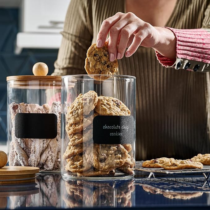 Le'raze Set of 2 Glass Canisters for Kitchen Counter with Airtight Bamboo Lids + Marker & Labels - 68oz. Large Cookie Jars Wooden Lid, Food Storage Containers Pantry, Flour, Sugar, Pasta, Candy.