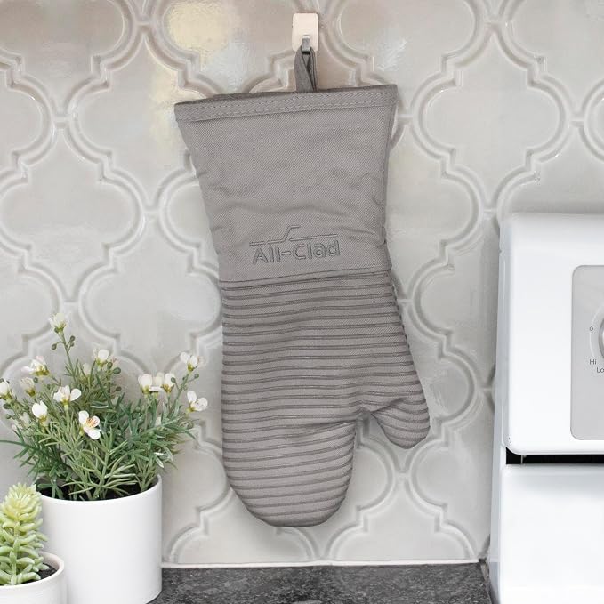 All-Clad Silicone Oven Mitts: Heat Resistant up to 500 Degrees - 100% Cotton & Silicone, 14"x7" Oven Mitt for Kitchen and Barbeque, 2-Pack, Titanium