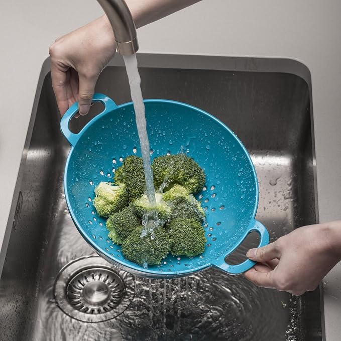 Zeal Colander, Aqua, 24cm