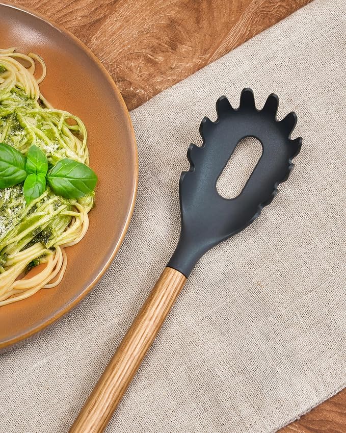 Zyliss Spaghetti Server Oak Wood – Durable Pasta Server with Heat-Resistant PBT Head, Non-Stick Safe Silicone Edge, FSC Oak Handle, Built-In Portion Gap, Perfect for Spaghetti and Long Noodles 11.9"