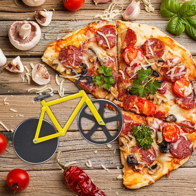 Relaxdays Stainless Steel Pizza Cutter, Funny Pizza Wheel Cutter with Cutting Wheels – Cutter Pizza Pastry Baking Kitchen Yellow